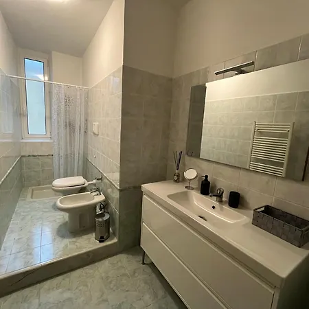 Eva House Familyfriendly Silenziosa Апартаменты Специя