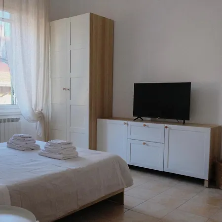 Eva House Familyfriendly Silenziosa Apartment La Spezia